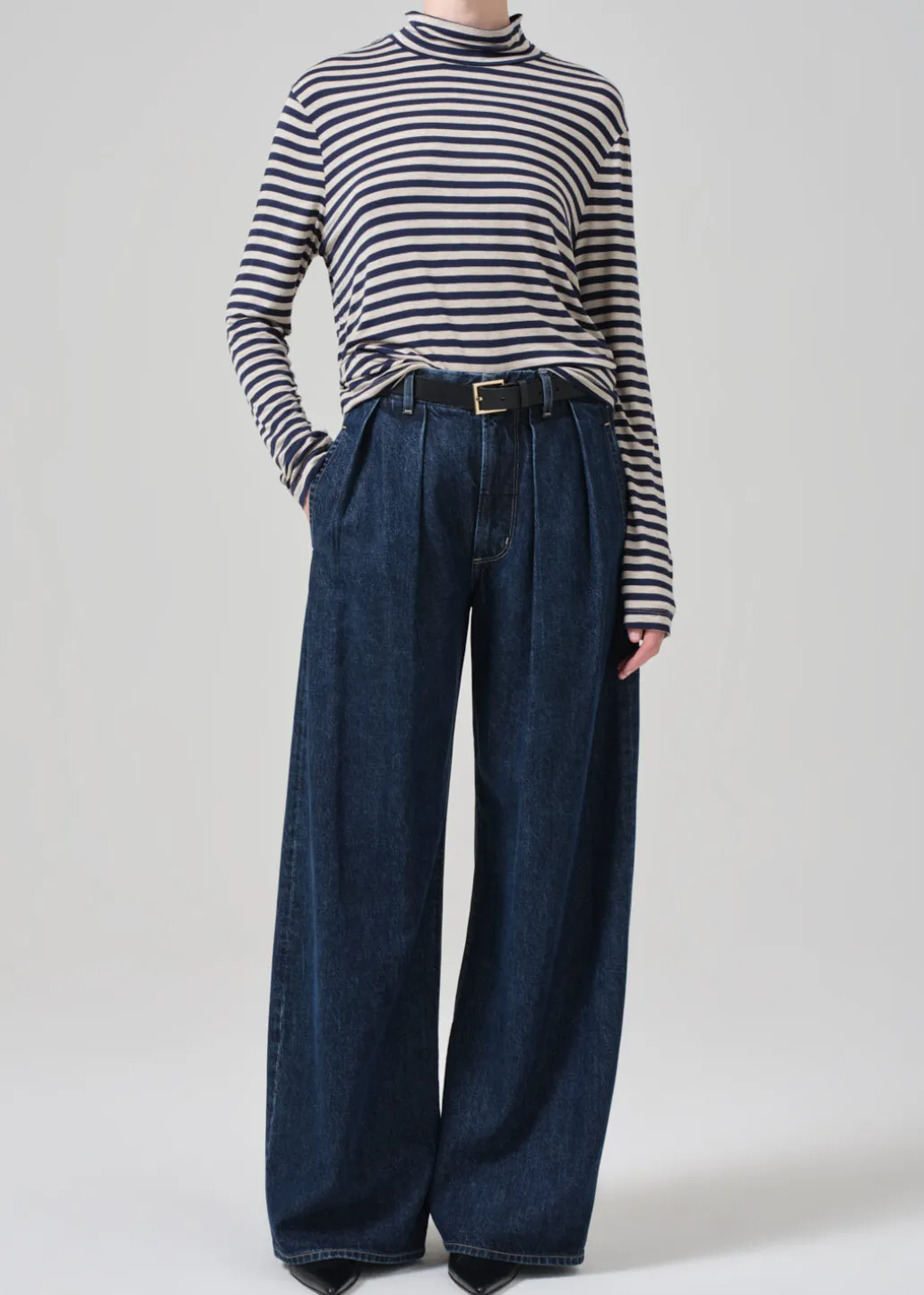 Alexandra Turtleneck