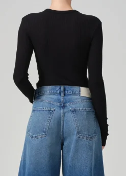 Cropped Faena Crewneck