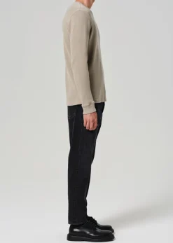Finn Relaxed Taper Archive