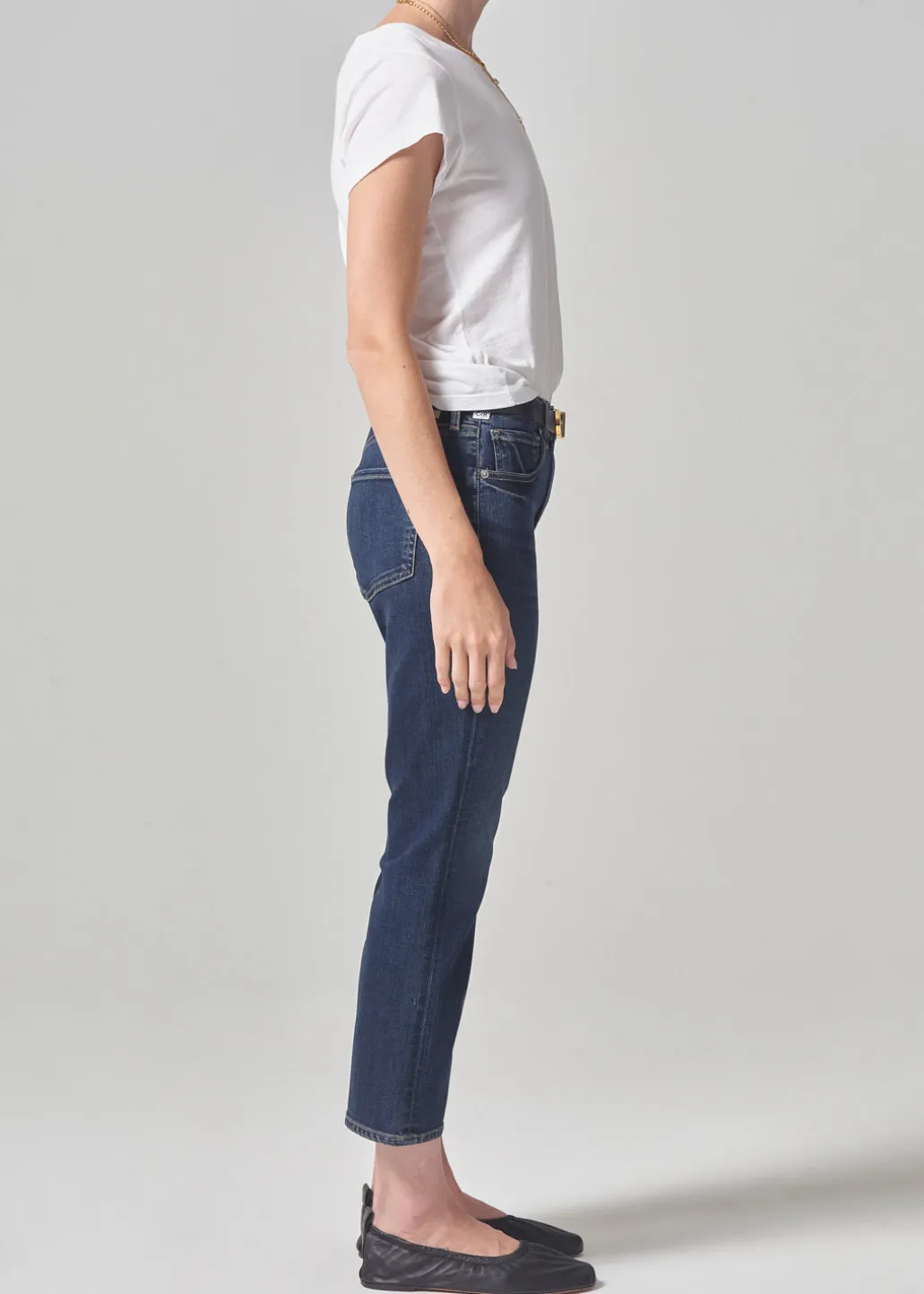 Isola Slim Crop