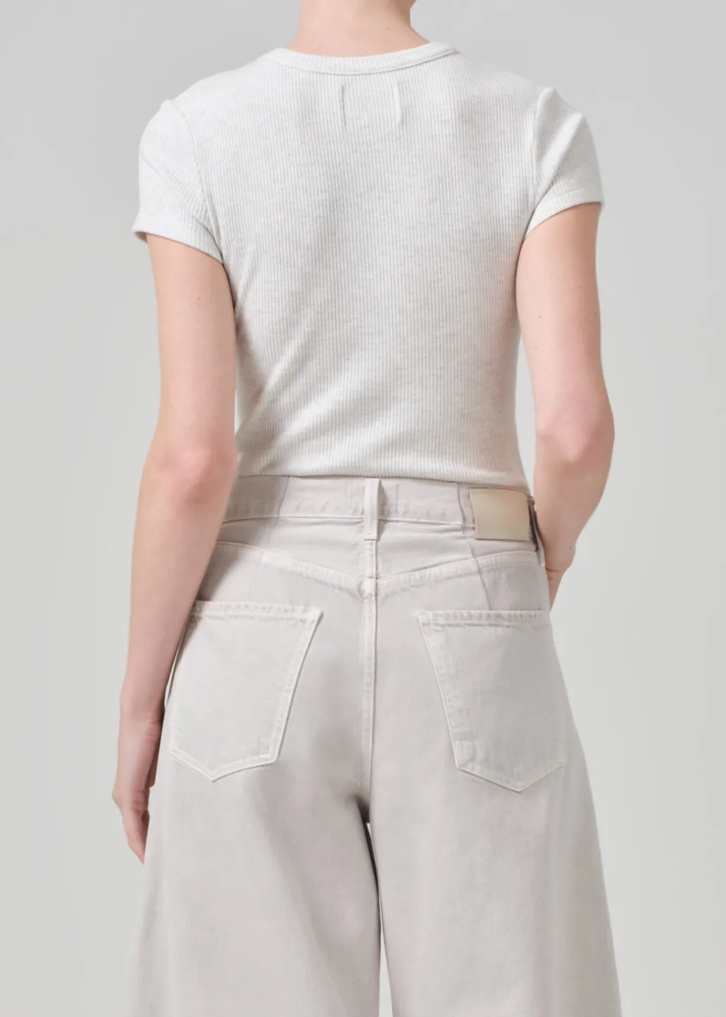 Nello Tee