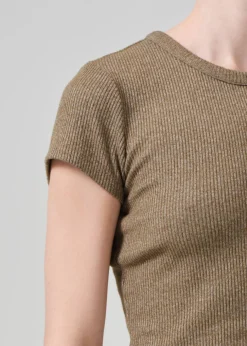 Nello Tee