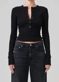 Varra Henley