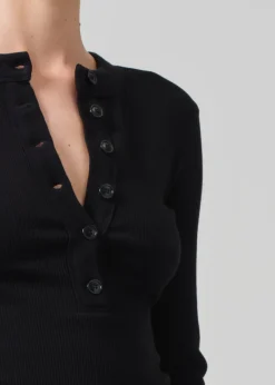 Varra Henley