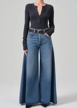 Varra Henley